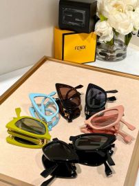 Picture of Fendi Sunglasses _SKUfw51902440fw